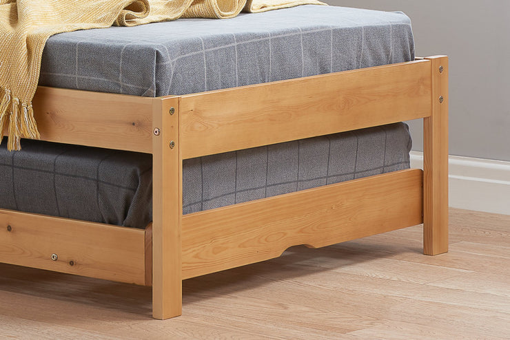 Buxton Trundle Bed