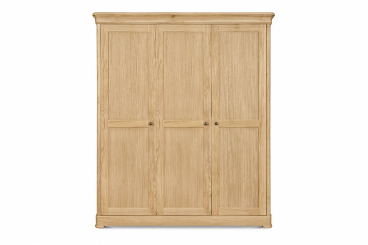 Clemence Richard Moreno Triple Wardrobe